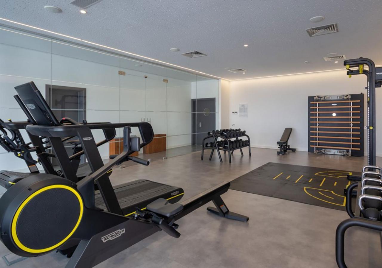 Longevity Health & Wellness Hotel - Adults Only Alvor Exterior photo A Technogym Wellness Center